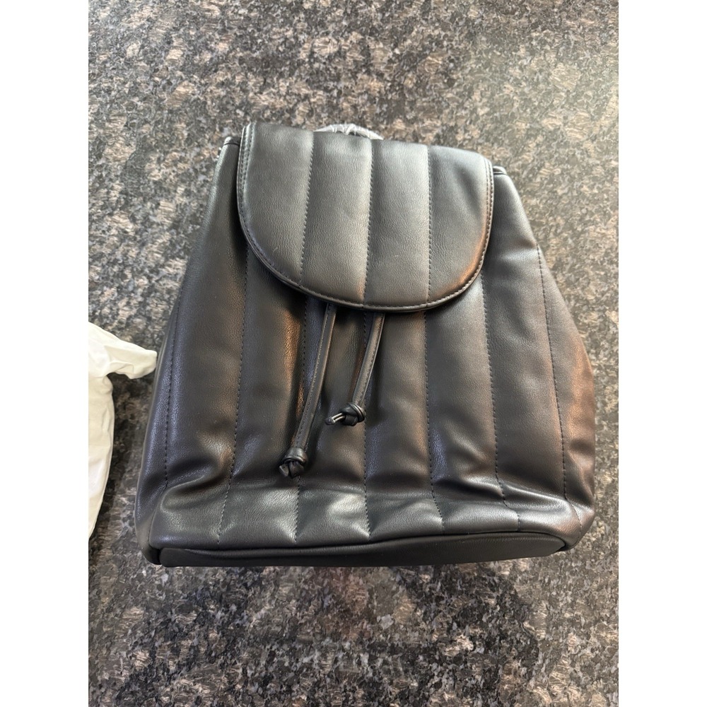 Fawn Design‎ Backpack The Quilted Cinch Backpack Black  NWT Dust Bag